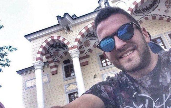 Policia njofton se vrasësi i të riut në Mitrovicë ende është në arrati