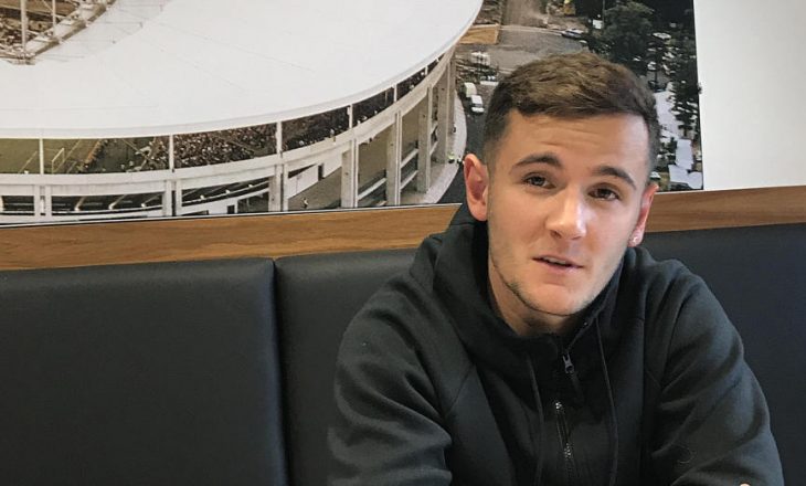 Reprezentuesi i Zvicrës: Zemra ime dhe gjaku janë nga Kosova