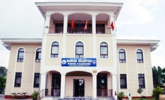 Vizita e zyrtarëve të Mamushës në Prizren i kushton shtetit 7 mijë euro