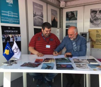 Nënshkruhet marrëveshja e shoqatave të producentëve, Kosovë dhe Maqedoni në Festivalin e Kanës