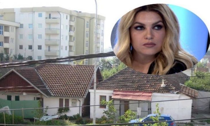 Leonora Jakupi ua vë fajin “komshinjve” për dështimin e kompleksit banesor