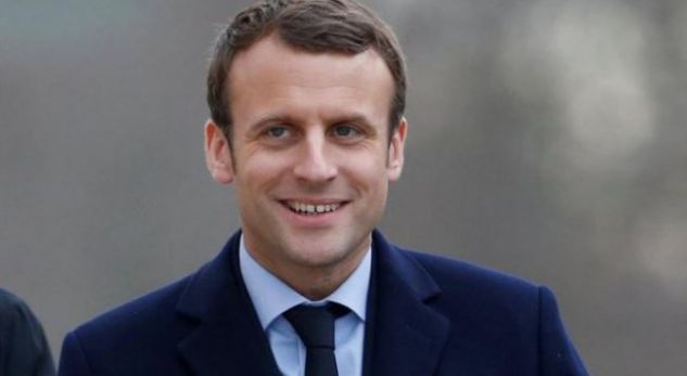 Mediat ruse shkruajnë se presidenti i Francës është homoseksual