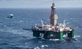 Arrihet pajtueshmëri për ulje të prodhimit të naftës