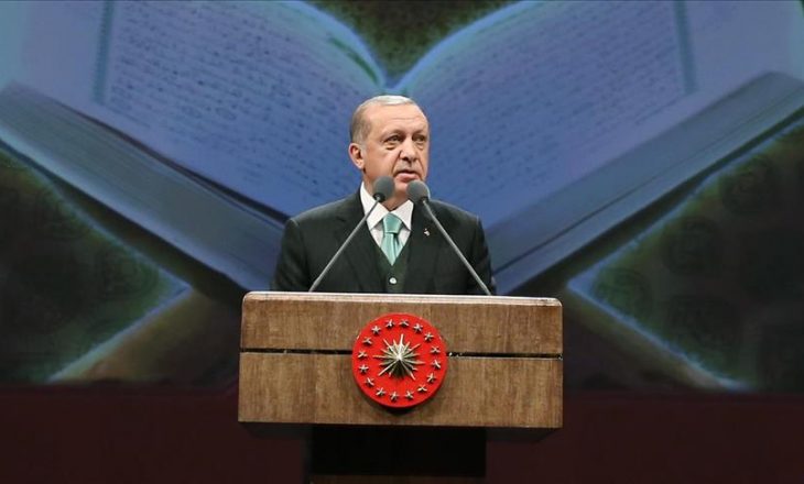 Erdogan: T’i shërojmë shpirtrat me leximin e Kur’anit