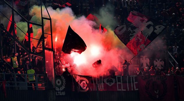 Përjashtohen 70 tifozë shqiptarë, u ndalohet stadiumi për pesë vjet