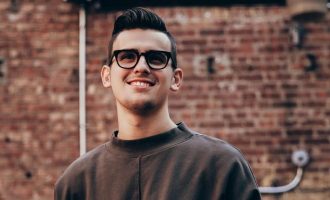 Stanaj, bashkëpunim me dy artistë të mëdhenj të skenës botërore