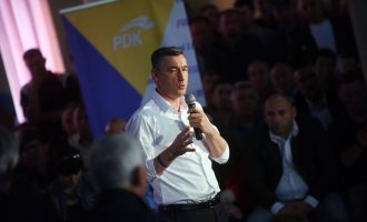 Kadri Veseli premton rritje të pagave