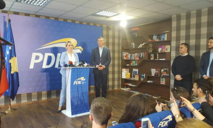 Arbana Xharra zyrtarisht në PDK