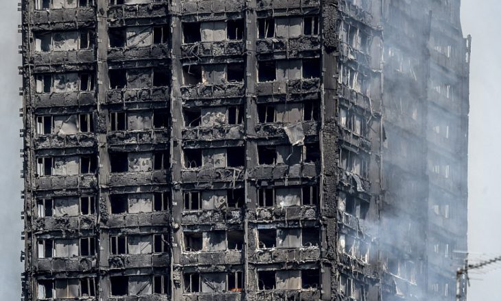 Ja çfarë la pas zjarri në Londër