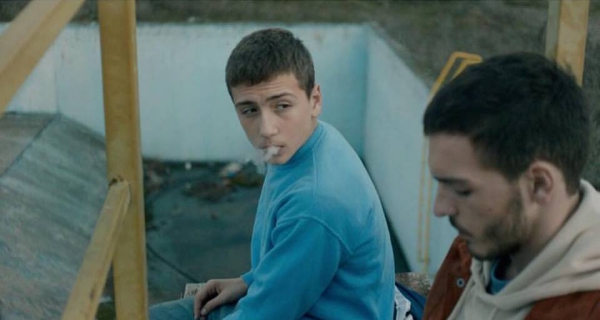 Publikohet posteri i filmit ‘Kiem Holijanda’ ku luajnë aktorë nga Kosova