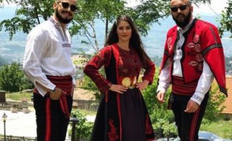 Capital T dhe Mixey sjellin këngën “Hatixhe”