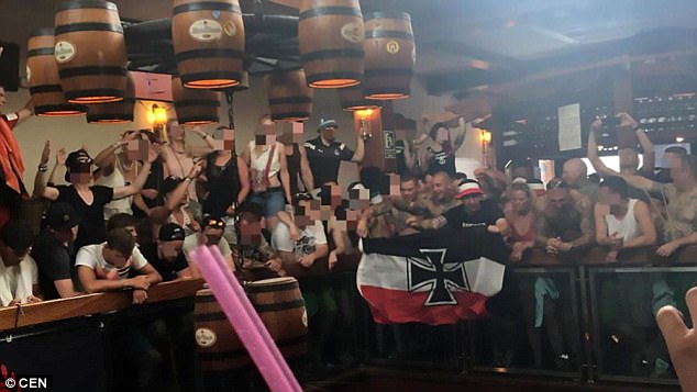 Neonazistët gjermanë “pushtojnë” ishullin spanjoll