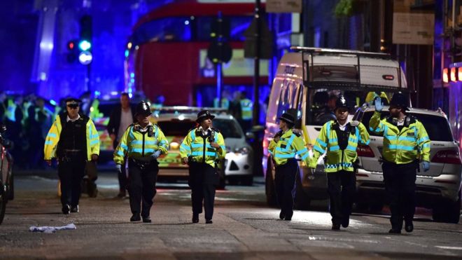 Sulmi terrorist në Urën e Londrës përmes fotove
