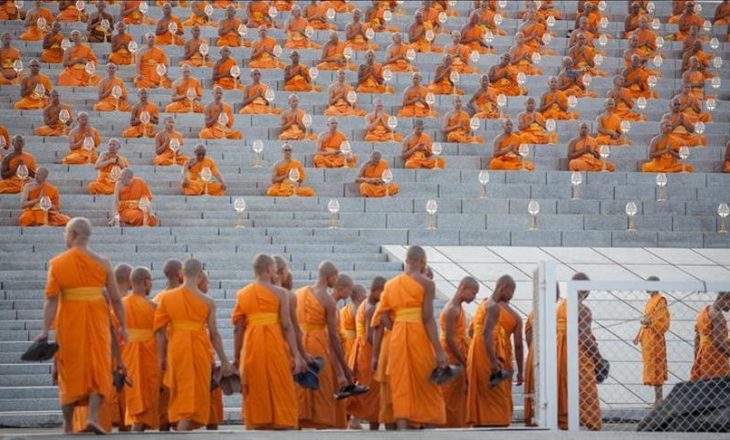 Kleriku budist pranon abuzimin me fëmijët