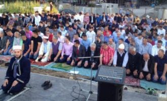 Pas 18 viteve mosfunksionim – Falja e Bajramit te Xhamia e Ibrit 