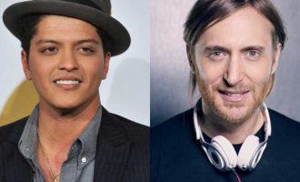 Bruno Mars bashkon forcat me David Guetta (VIDEO)
