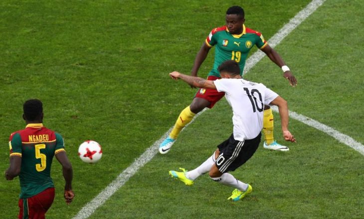 VIDEO: Gjermania kalon në epërsi ndaj Kamerunit me një supergol