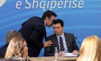 Kritikët e Bashës brenda partisë kanë një mesazh të fuqishëm për të