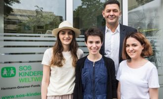 Një boksier me zemër – Luan Krasniqi ambasador i ri i SOS fshatit në Berlin