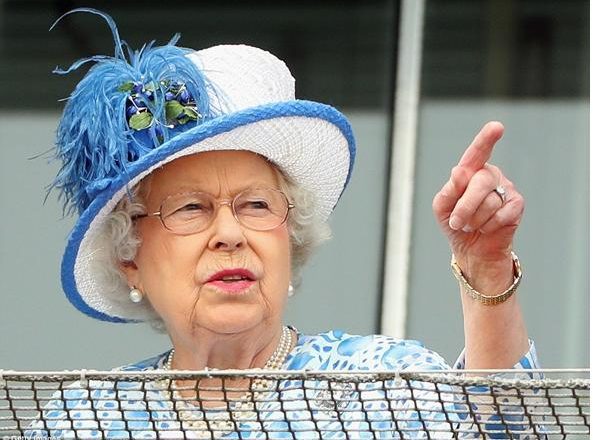 17 gjëra që mund të mos i dinit për mbretëreshën Elisabeta II