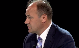 Hoxhaj thotë se emërimi i Vulin si ministër i Mbrojtjes është lajm i keq për Kosovën