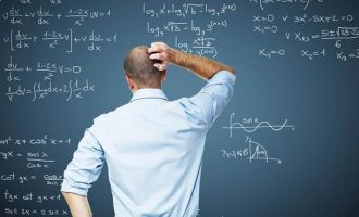 I diplomuari në Sociologji merr orët e matematikës në Fushë Kosovë