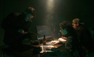 KQZ hedh poshtë spekulimet për sulm kibernetik nga hakerët rus