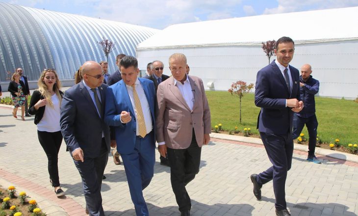 Nënkryetari i AKR-së kërcënon me dorëheqje, nëse krijohet koalicioni me PDK-në