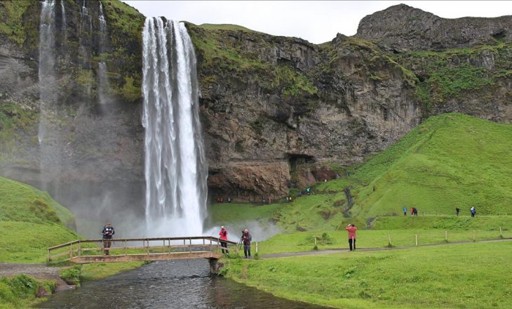 Bukuritë natyrore të Islandës me peizazhe mahnitëse