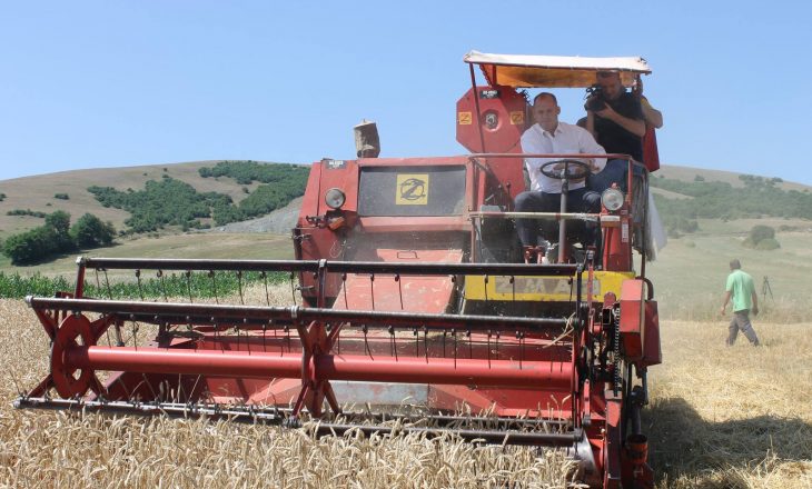 Lladrovci ka një kërkesë për fermerët