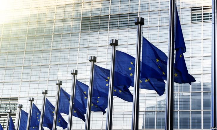 BE “të përshpejtojë zgjerimin” me Ballkanin Perëndimor