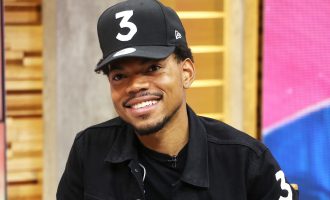 90 persona të helmuar me alkool gjatë një koncerti të Chance the Rapper