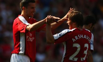 Van Persie dëshironte të kthehej në Arsenal