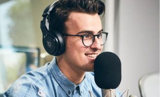 Albert Stanaj do të performojë përkrah Lionel Richie