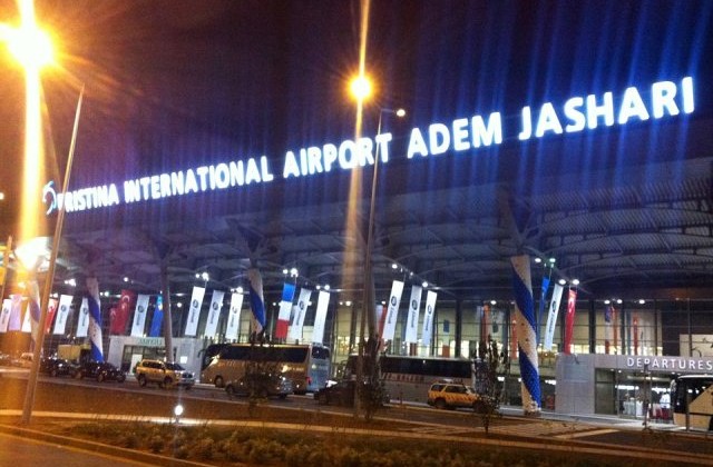 Tym dhe zjarr në Aeroportin “Adem Jashari”