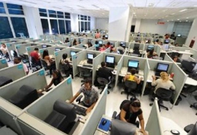 Brenda tre ditësh mbyllen tre call center