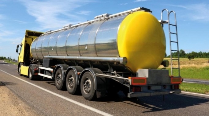 Kompania që iu ndalua nafta në kufi ka dyshime tek Dogana e Kosovës