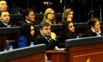 Deputeti i LDK-së tregon se sa do të zgjas Qeveria Haradinaj, nëse ajo krijohet