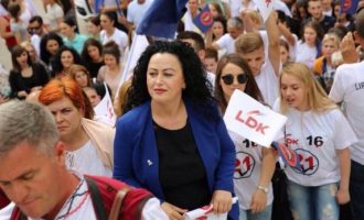 Deputetja e LDK-së tregon arsyen e dështimit të Avdullah Hotit në Gjilan