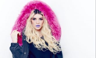 Era Istrefi rikthehet te krijuesi i hitit “Bon Bon”