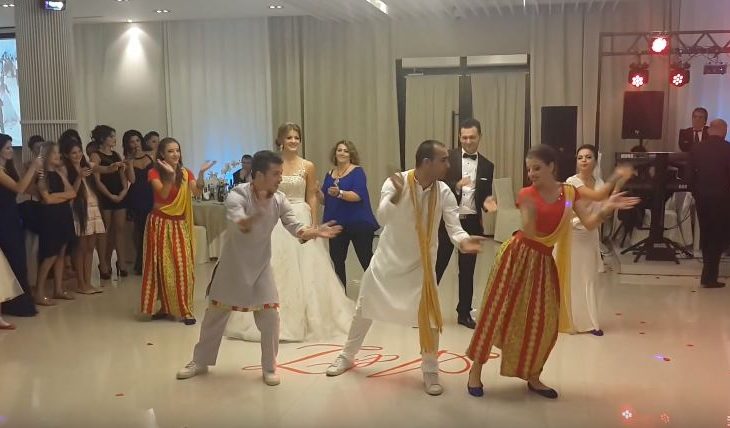 Nga vallja e Shotes tek vallet indiane – Transformimi i dasmave shqiptare