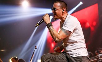 Koncerti i fundit i Linkin Park dhe ato që do anulohen pas “vdekjes së vokalistit në litar”