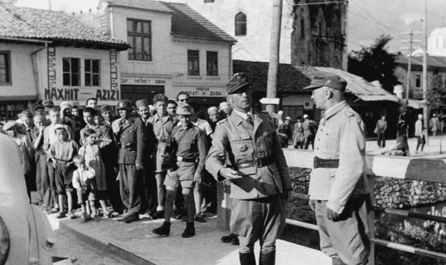 Foto të rralla të Divizionit SS-Skanderbeg