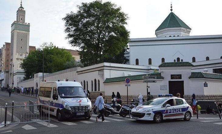 Sulm ndaj një xhamie në Francë