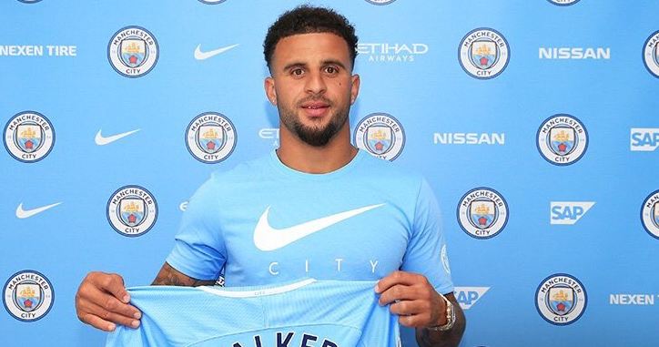 Zyrtare: Walker transferohet në City, bëhet mbrojtësi më i shtrenjtë në histori