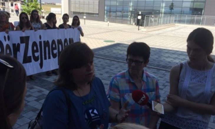 Përmes protestës kërkohet dënimi maksimal për vrasësin e Zejnepe Berishës