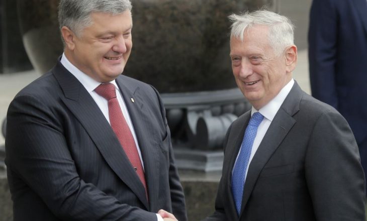 Mattis nga Ukraina akuzon Rusinë se po kërkon të rishkruajë me forcë kufijtë