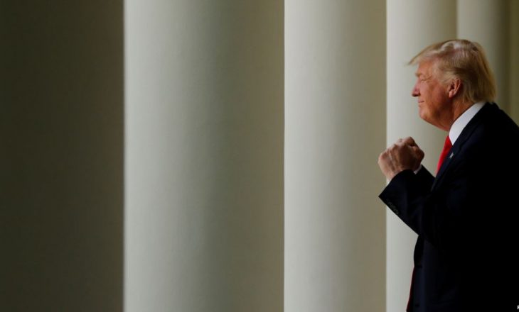 Trump nënshkruan sanksionet e reja kundër tri shteteve