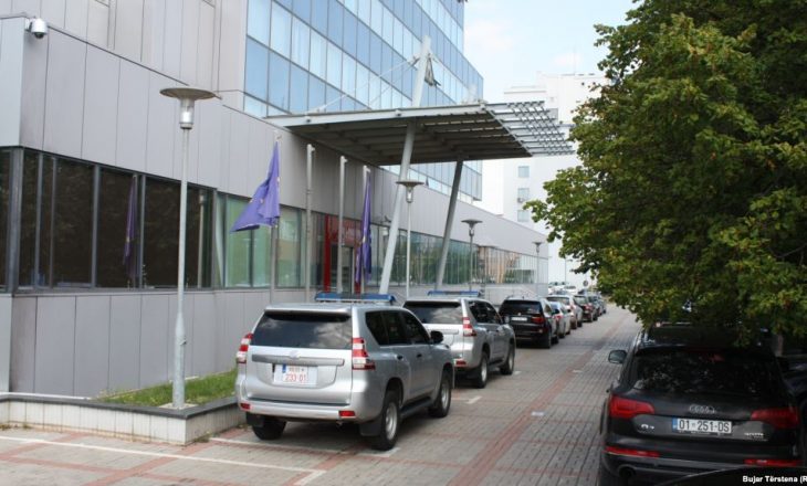Testimi i mangët i agjencive të sigurisë