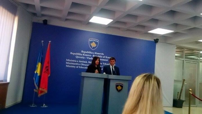 Ministrja e Shqipërisë ankohet pse nuk u akomodua në hotel me 5 yje gjatë vizitës në Kosovë